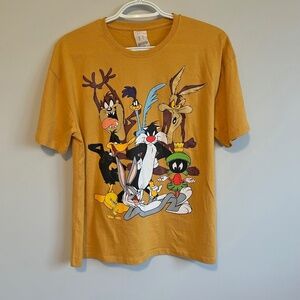 Warner Brothers Loony Tunes T-Shirt, Taz, Bugs Bunny, tweety, and more